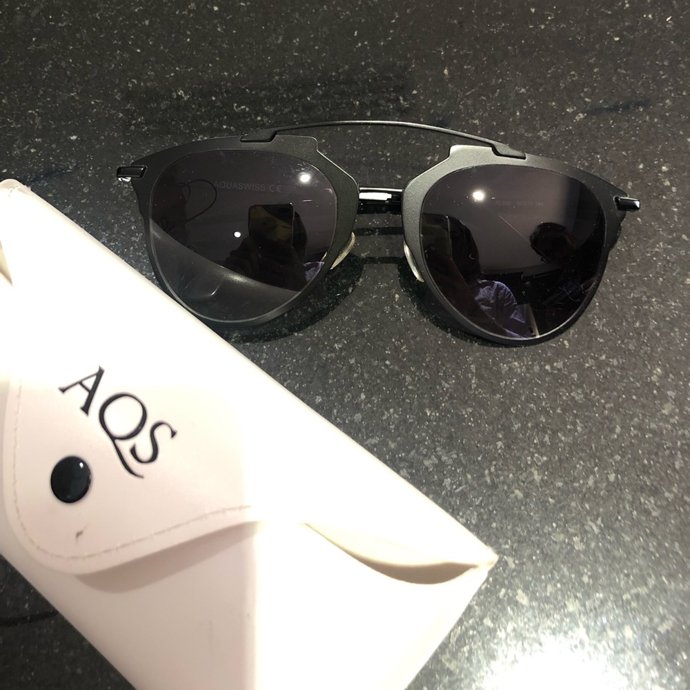 AQS Sunglasses